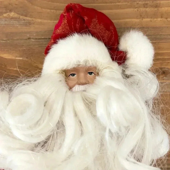 Battery Operated Light Up Santa Christmas Tree Topper Decoration With Lantern - Picture 4 of 13